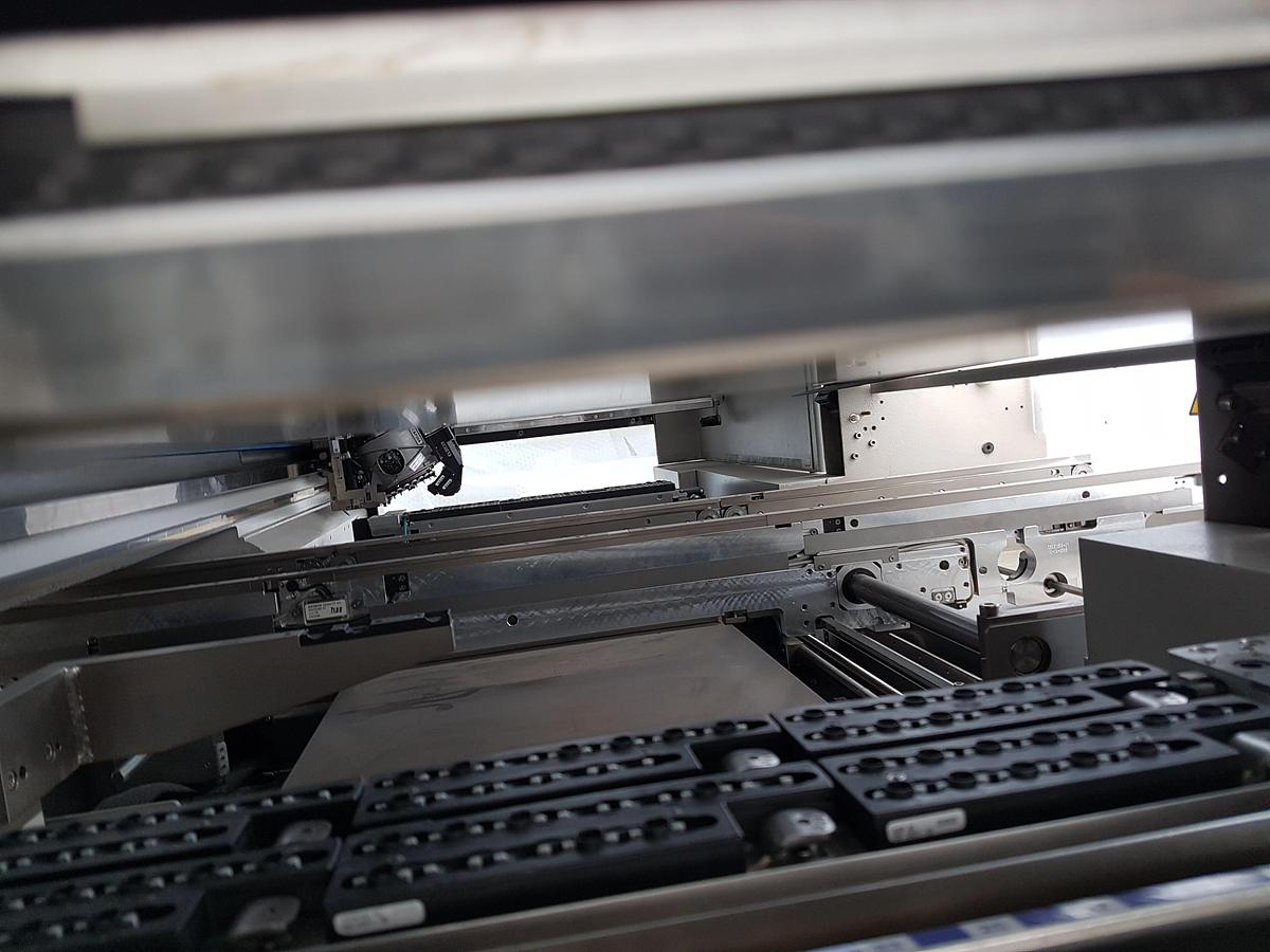 Used Siemens Siplace SMT Machines  Package