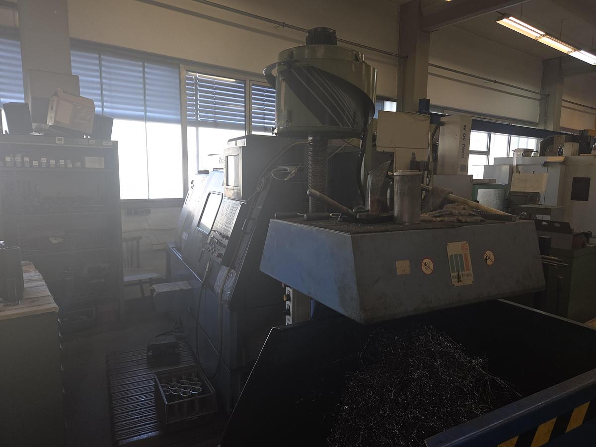 Used 1996 Mazak SQT-15M C Lathe 