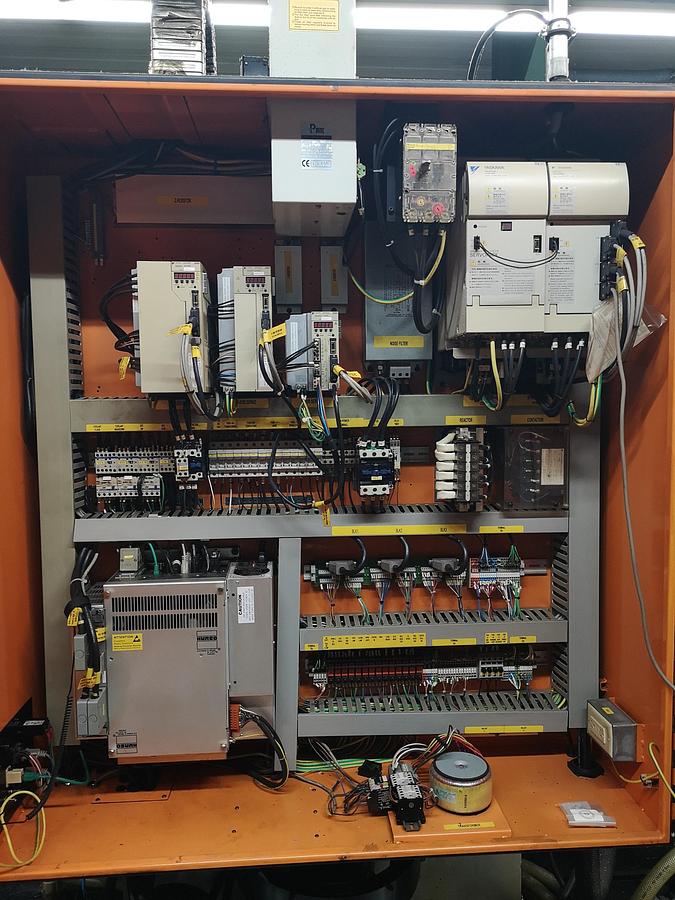 Used 2001 Hurco VMX40