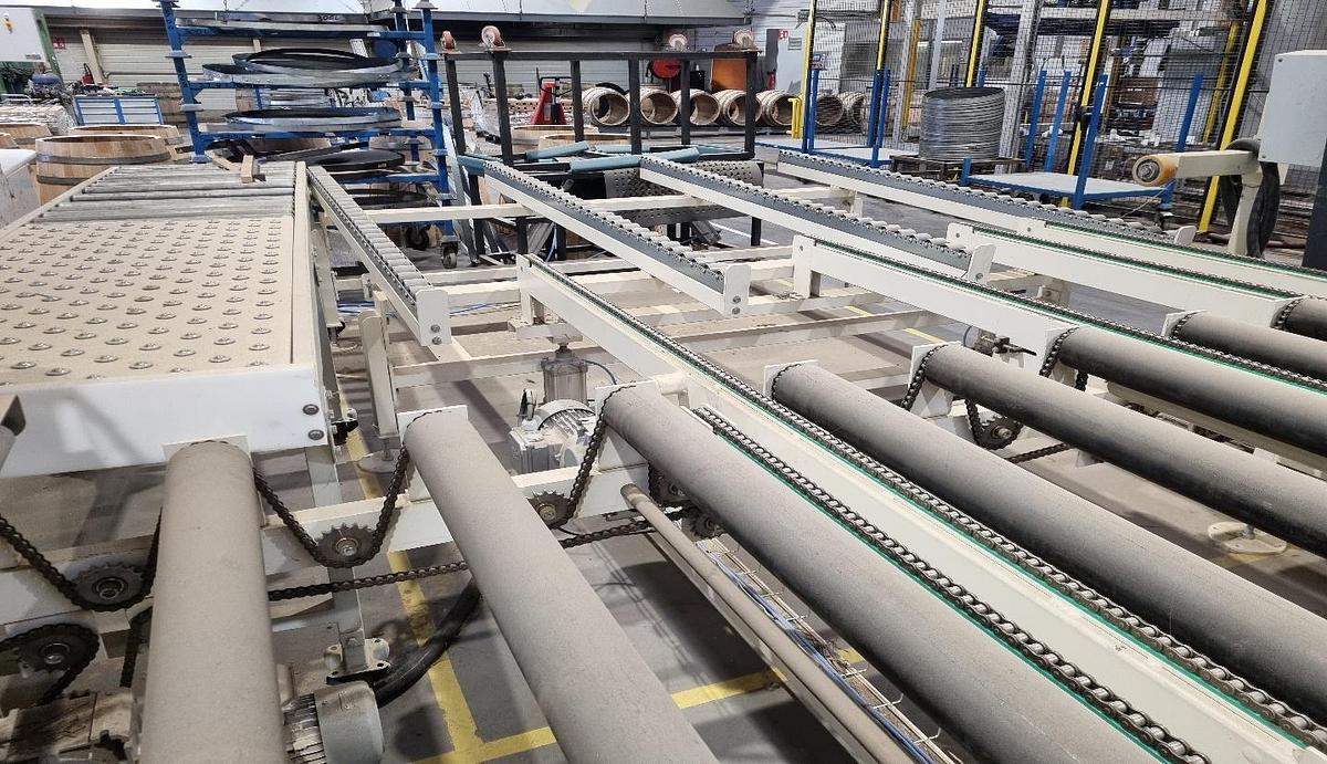 Used 2017 Weinig Profirip 450 M Board Cutting Line
