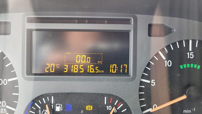 Used 2007 Mercedes Benz 970.07