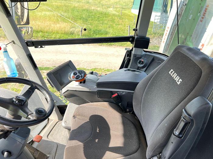 Used 2016 Claas Xerion 4000