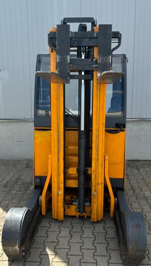 Used 2014 Jungheinrich ETV C20 Reach Truck