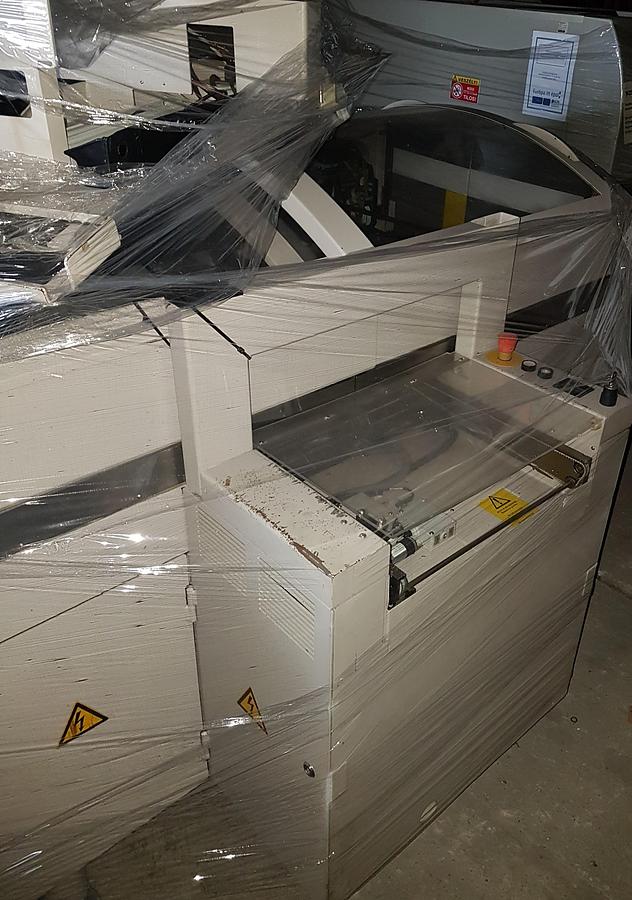Used Siemens Siplace SMT Machines  Package