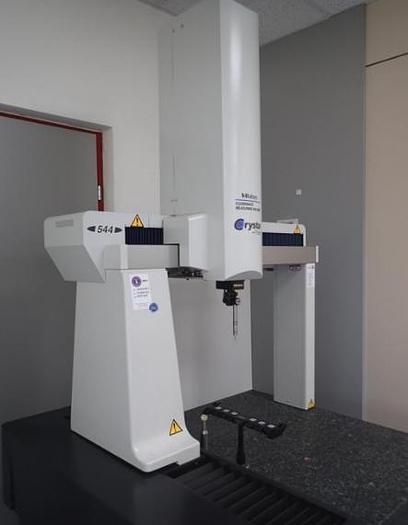 Used Mitutoyo Crysta Plus 544