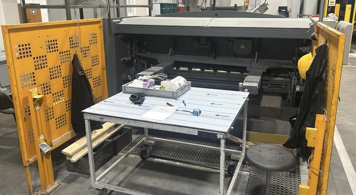 Used 2003 HACO TS 2006
