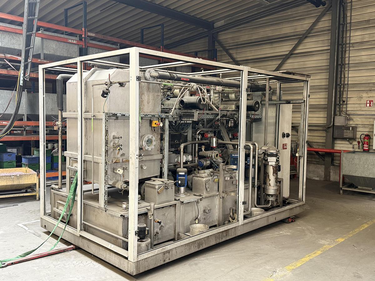 Used  2010 LPW  PowerJet 670 T4-V Twin Cleaning System 