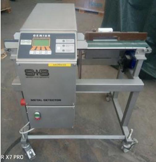 Used 2003 S+S Metal detector