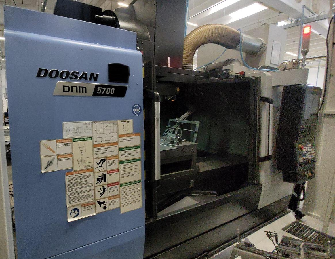Used 2021 Doosan DNM 5700