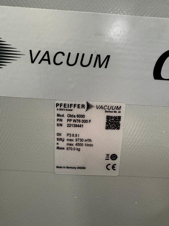 Used Pfeiffer Vacuum Okta 6000 + Okta 1000 