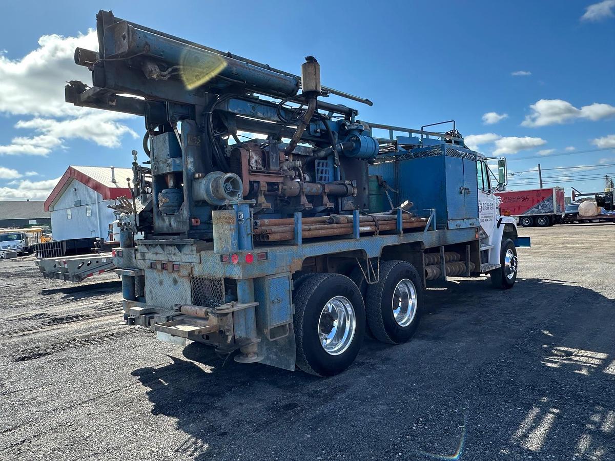 Used 2002 Freight FL80