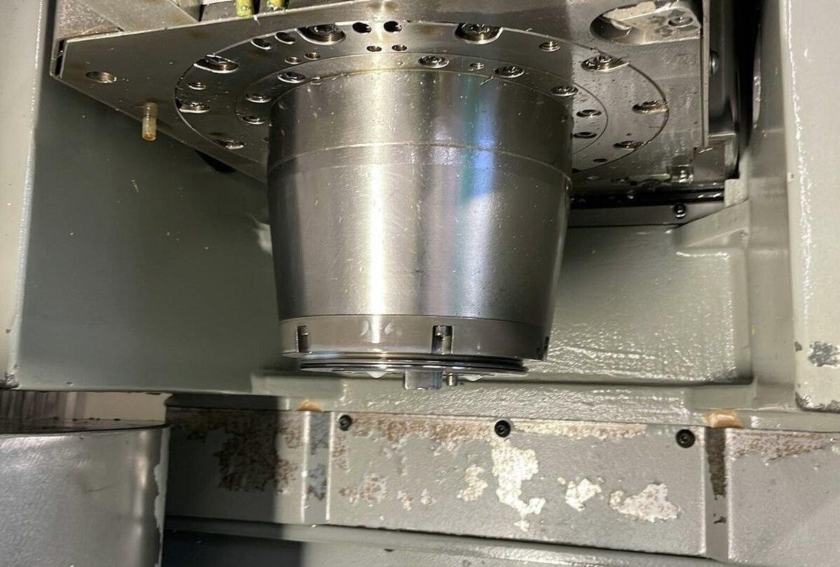 Used Deckel Maho DMU 50 V