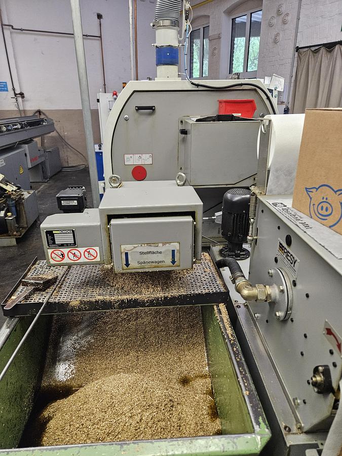 Used 2005 Traub TNL 26K