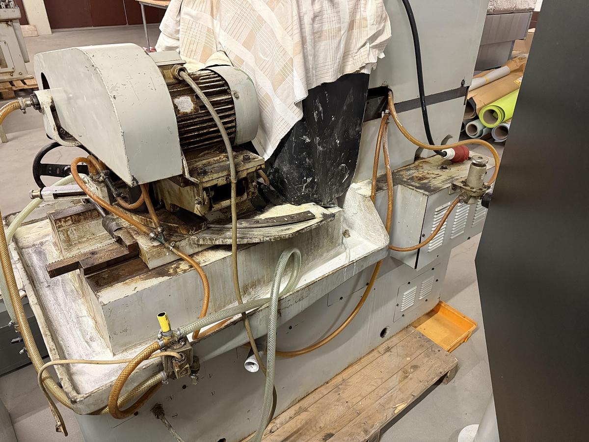 Used Carl Zeiss HKM063 Grinding Machine