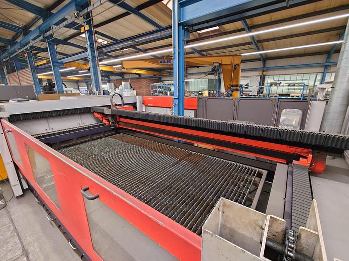 Used 2003 Bystronic Bystar 4020