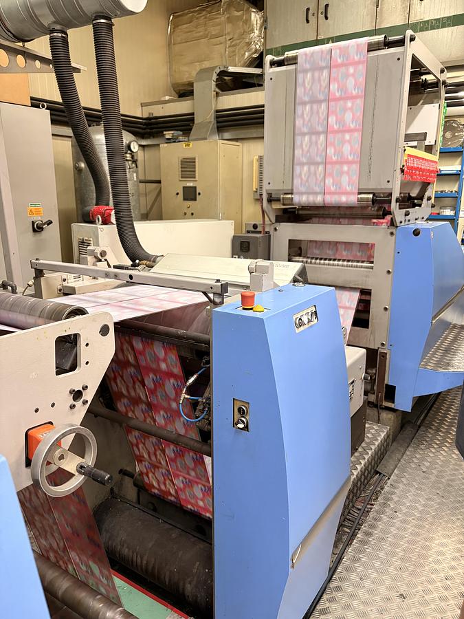 Used 2012 Müller Martini Alprinta 52 V