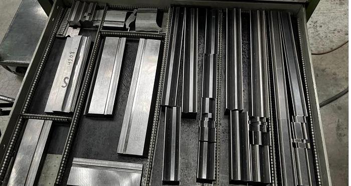 Used 2004 Amada HFP 80-25 L