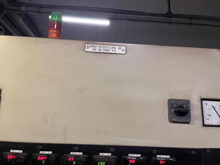 Used EMHART IS10 - EF 6 1/4 '' DG LH Hotend glass production line