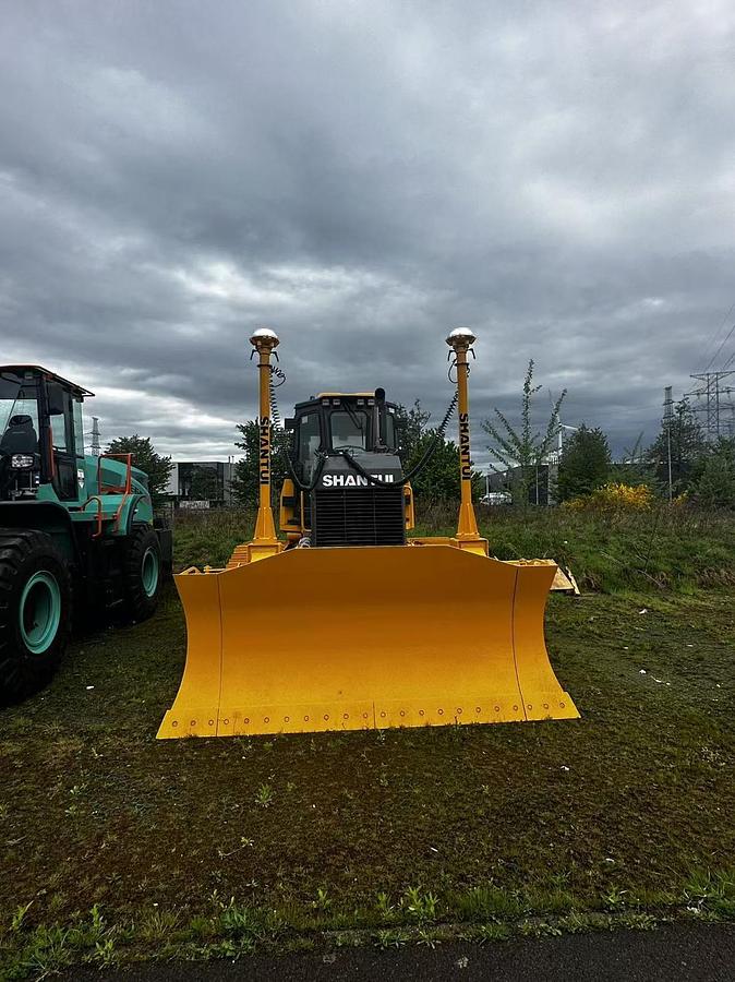 Used Bulldozer Shantui DH16M LGP 18.8 ton