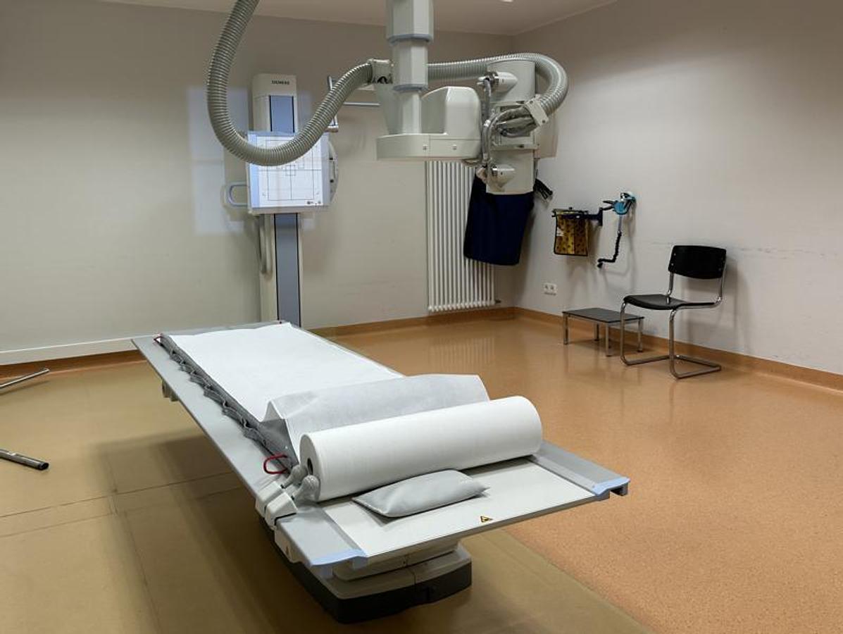 Used - Complete X-Ray Accident Investigation Workstation with Medical Equipment Lot