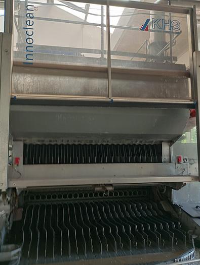 Used BOTTLE FILLING LINE 24.000 bottles/hour