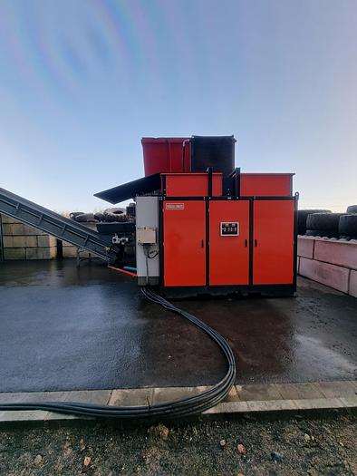 Used 2 shafts shredder