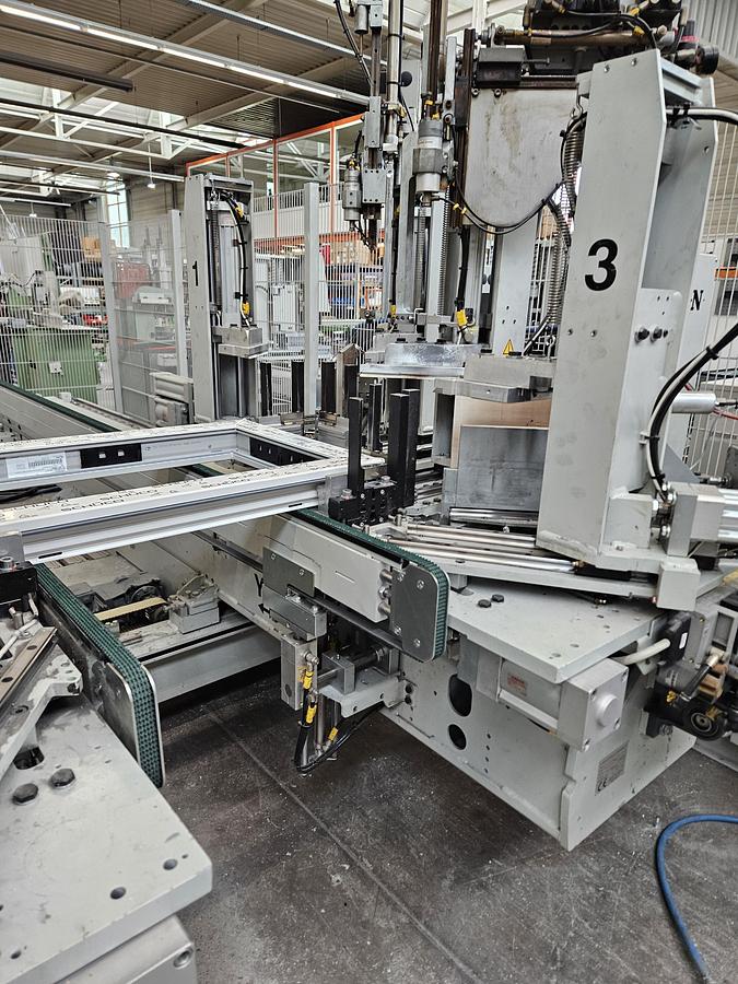 Used Urban Production line for PVC/plastic windows