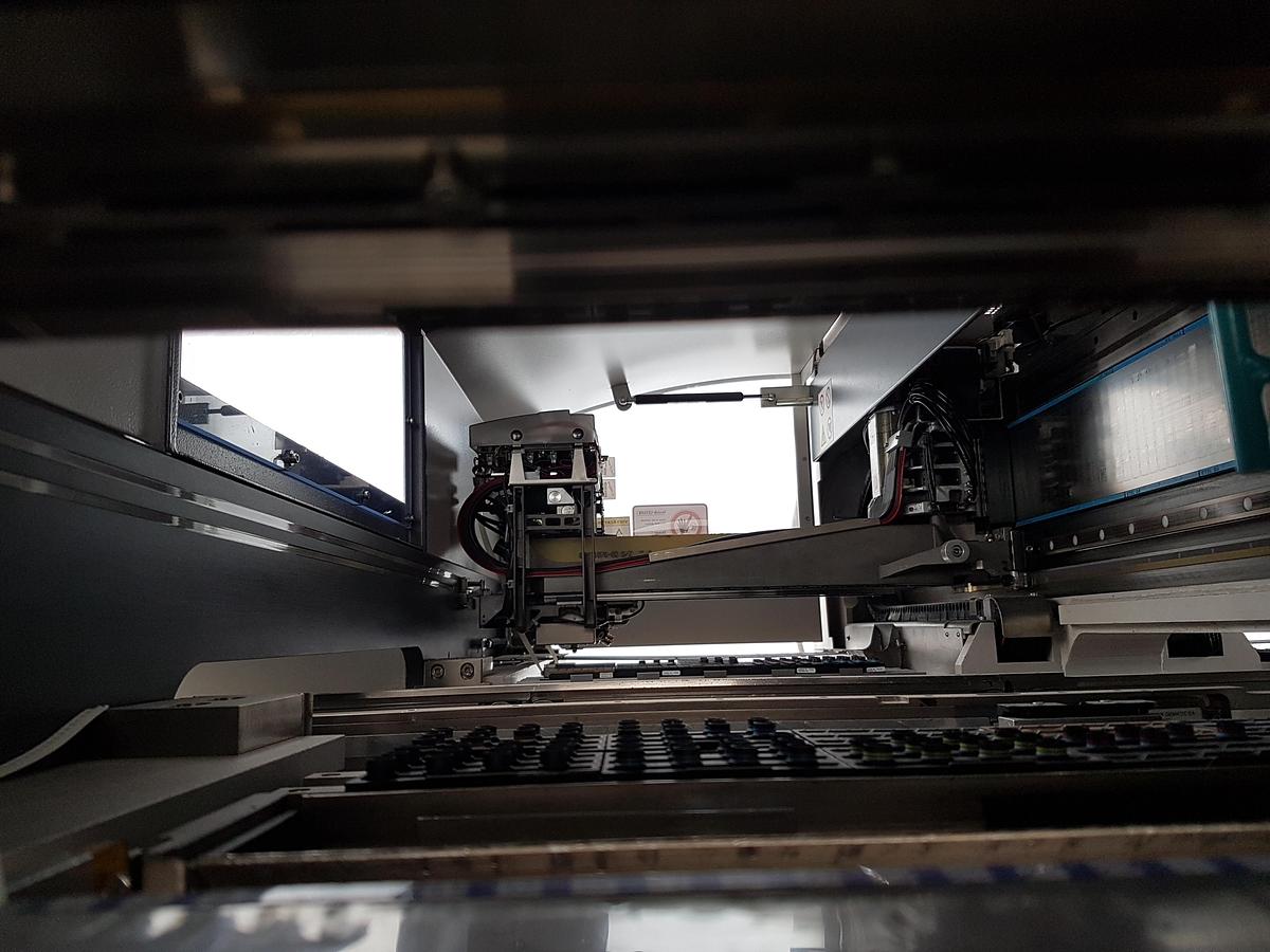 Used Siemens Siplace SMT Machines  Package