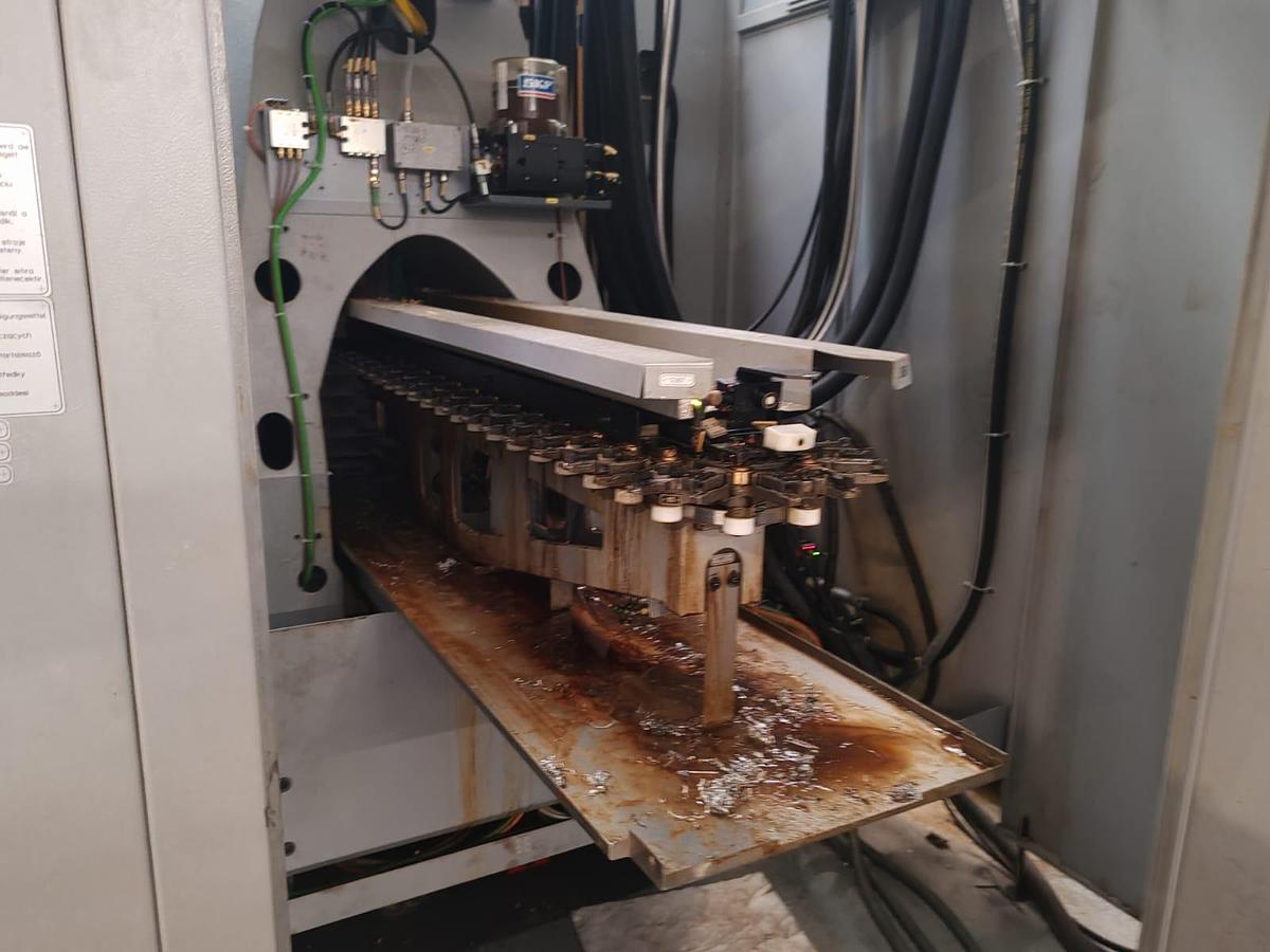 Used 2006 Chiron Mill 800 high speed