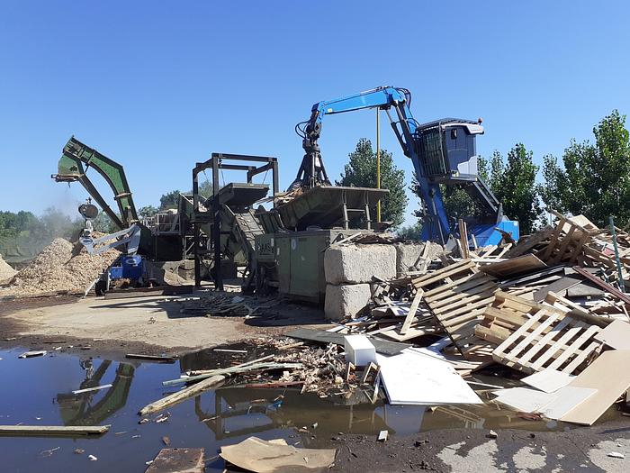 Used 2004 plant for waste wood processing