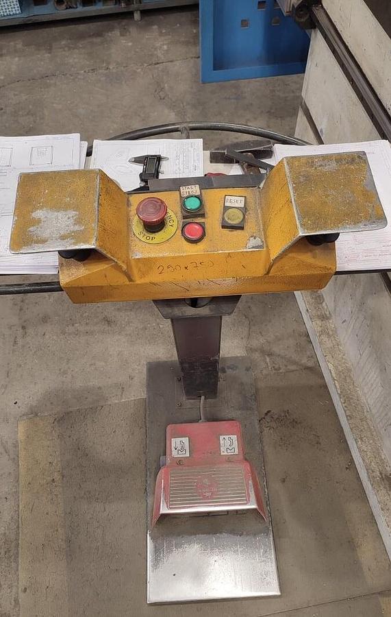 Used 2005 Baykal APH-S 3106×120