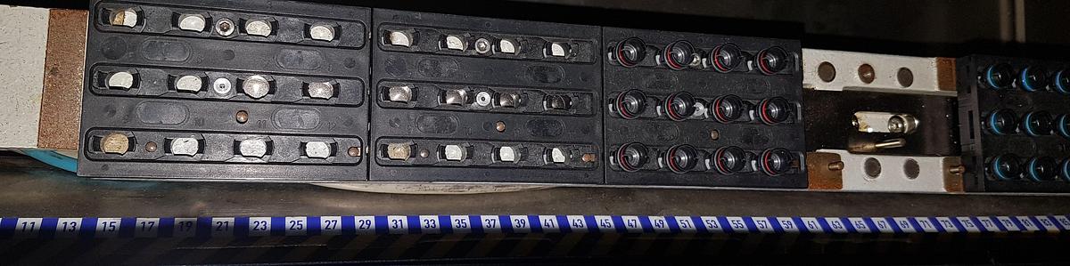 Used Siemens Siplace SMT Machines  Package