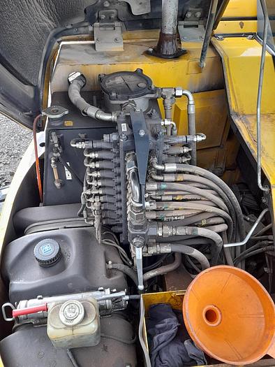 Used 2011 Komatsu PC80MR-3