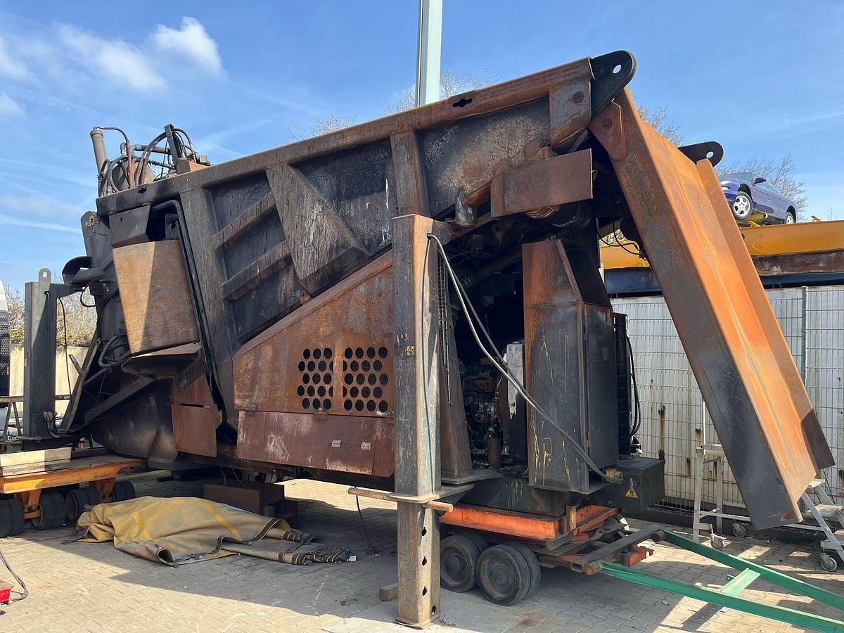 Used Bonfiglioli Scrap shear