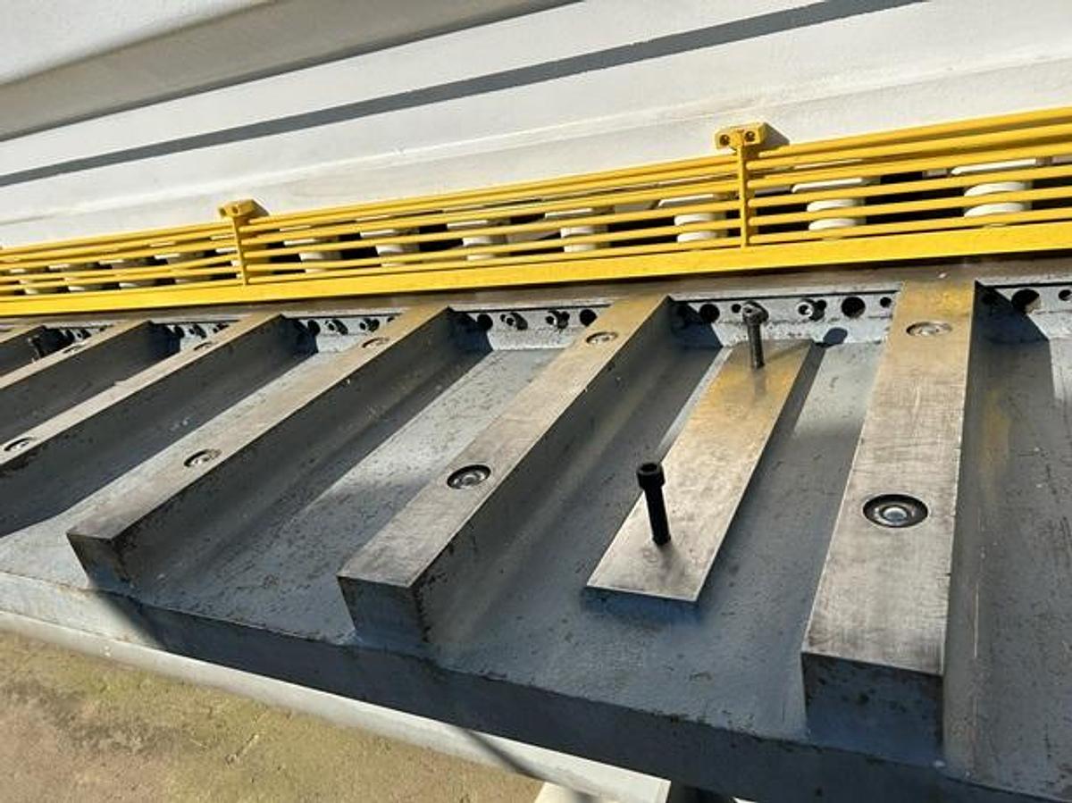 Used 2011 Haco HSLX 6008