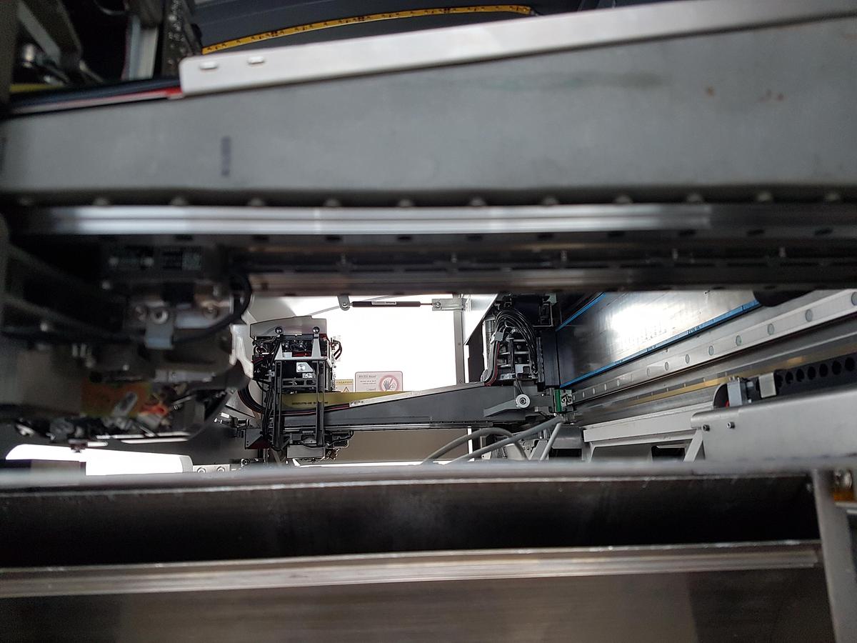 Used Siemens Siplace SMT Machines  Package