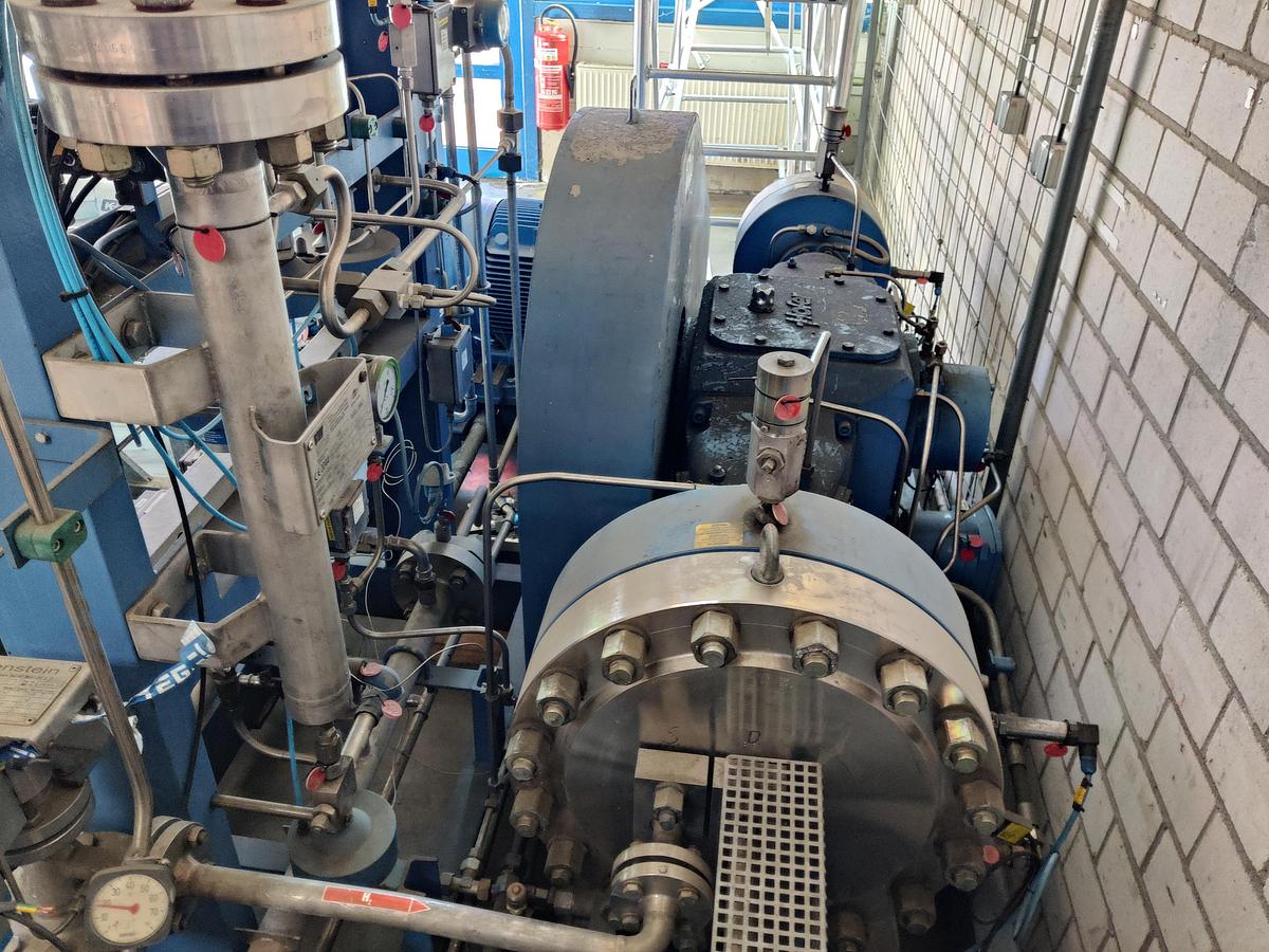 Used 2005 Hofer MKZ 450-10 / 280-25