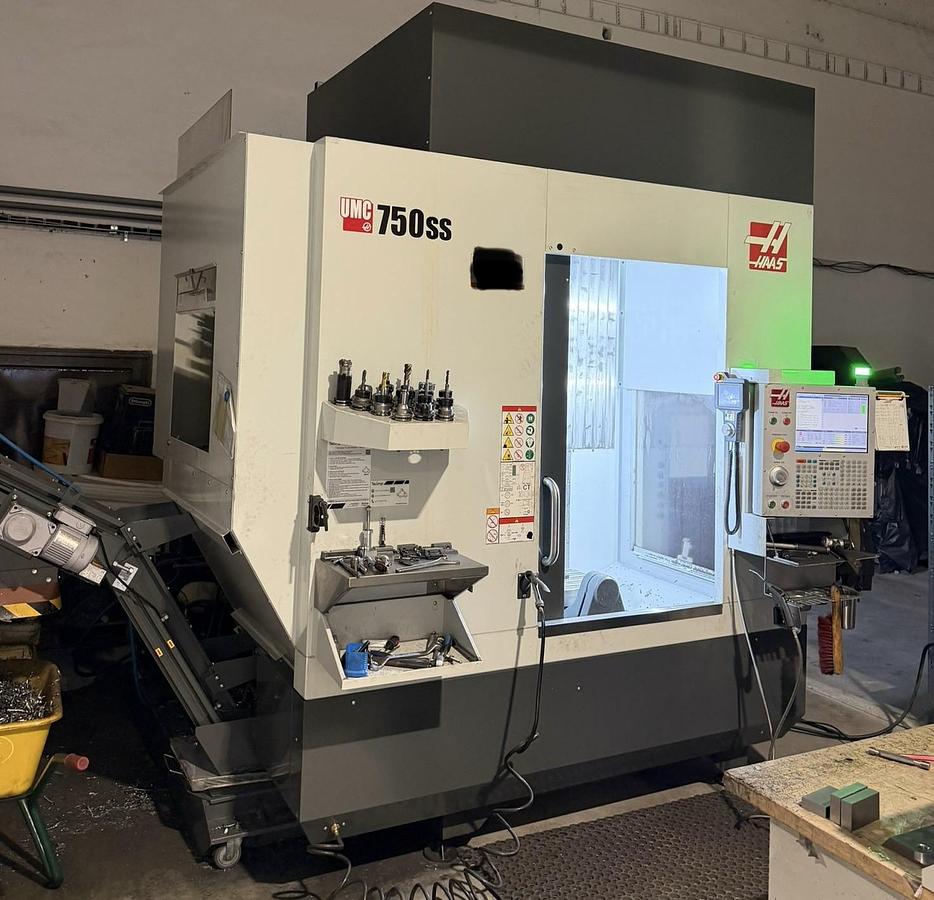 Used 2022 Haas UMC 750ss