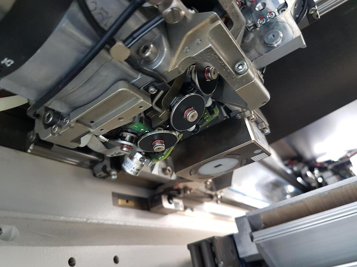 Used Siemens Siplace SMT Machines  Package