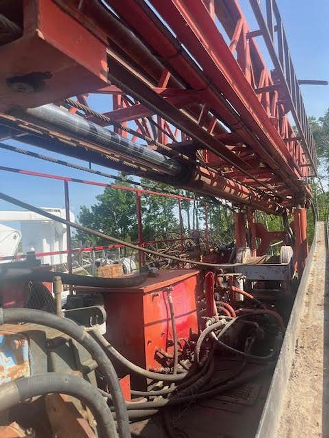 Used 2002 INGERSOLL RAND TH60 Truck