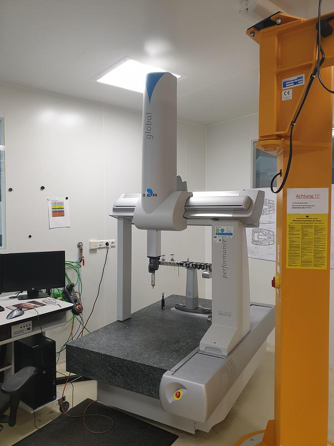 Used 2014 Hexagon  Global 071007 Coordinate Measuring Machine
