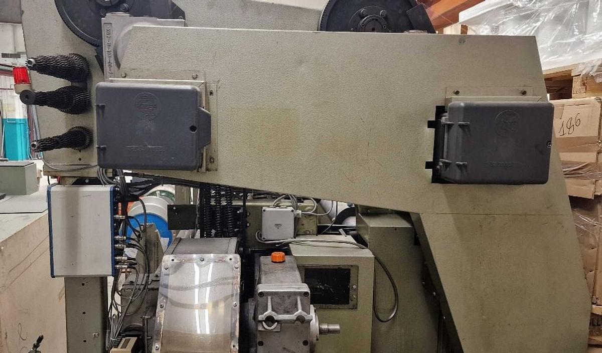 Used 1986 Karl Mayer KS3 Warp Knitting Machine E28 84 inch