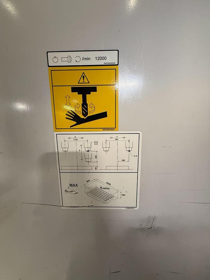 Used 2003 Mazak VTC 300