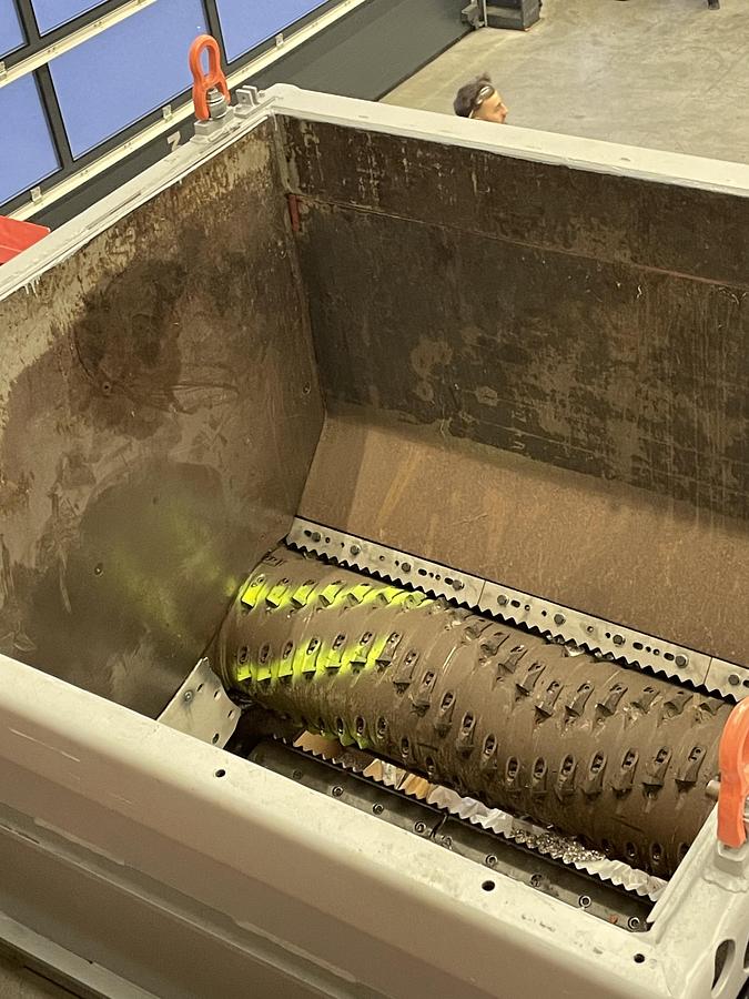 Used 2000 UNTHA MR2000