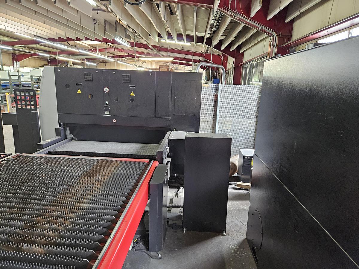 Used 2018 Amada FLC3015 AJ-C2R
