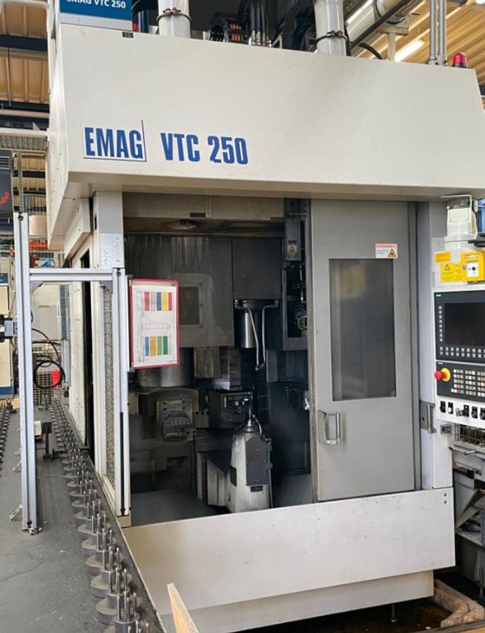 Used 2009 EMAG VTC 250