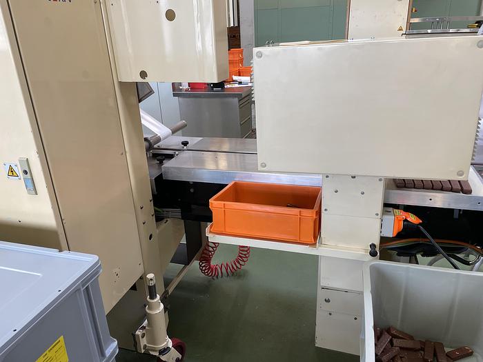 Used Flowpacker APV RF-555