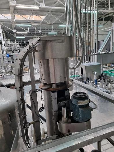 Used 1998 AURORA PET bottle filler