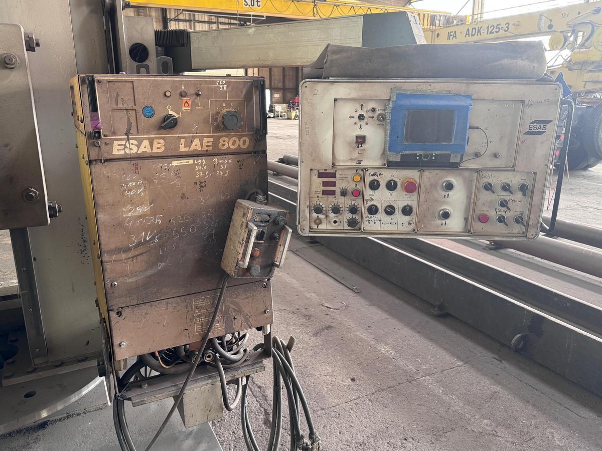 Used 1999 ESAB SXE-P1 4500 RH