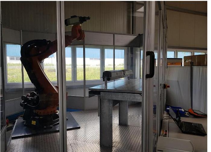 Used Kuka KR 120 R2700